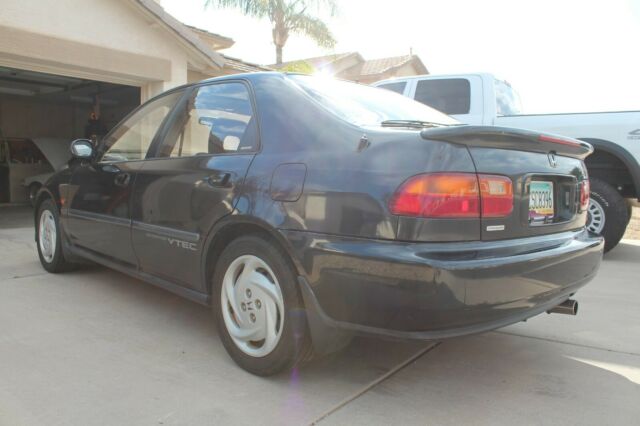 Honda Civic 1979 image number 29