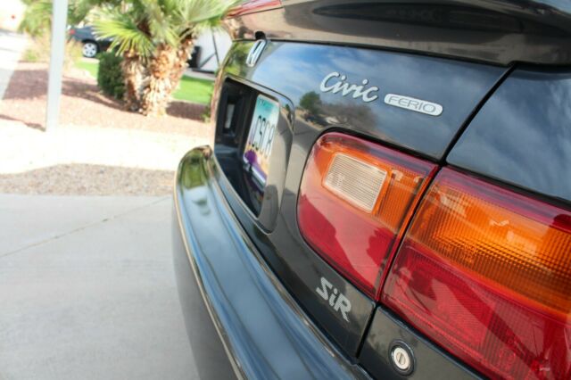 Honda Civic 1979 image number 4