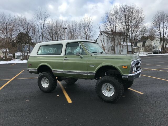 GMC Jimmy 1971 image number 26