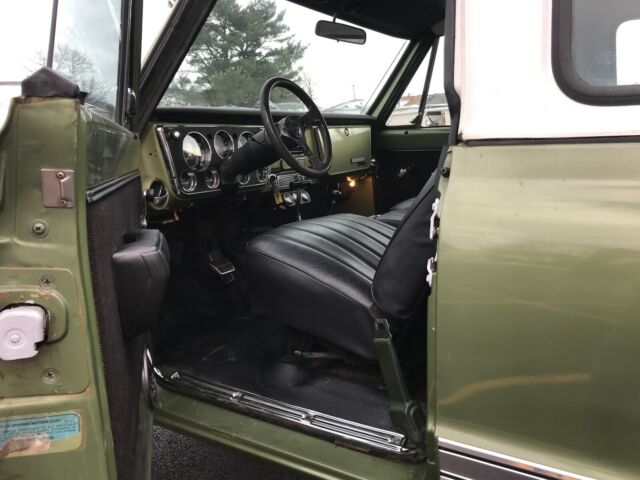 GMC Jimmy 1971 image number 32