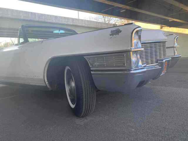 Cadillac Eldorado Convertible 1965 image number 24