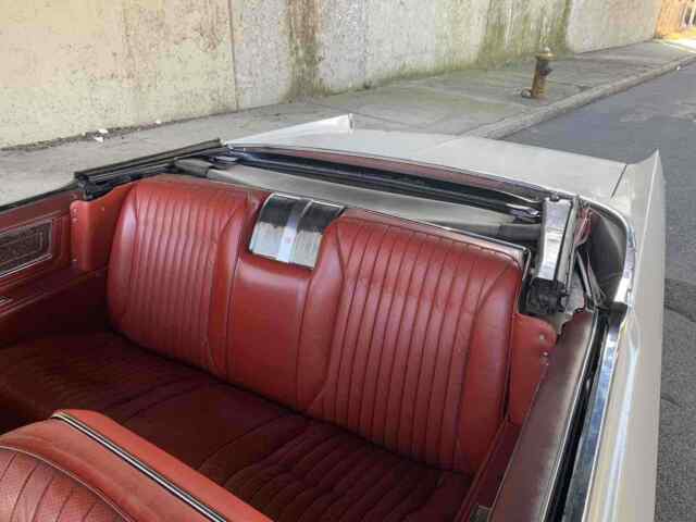 Cadillac Eldorado Convertible 1965 image number 28