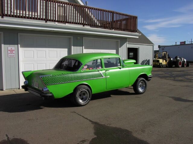 Chevrolet Bel Air/150/210 1957 image number 28