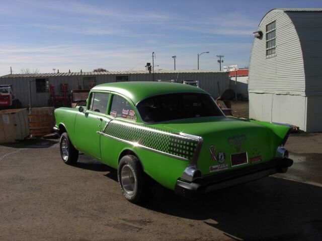 Chevrolet Bel Air/150/210 1957 image number 38