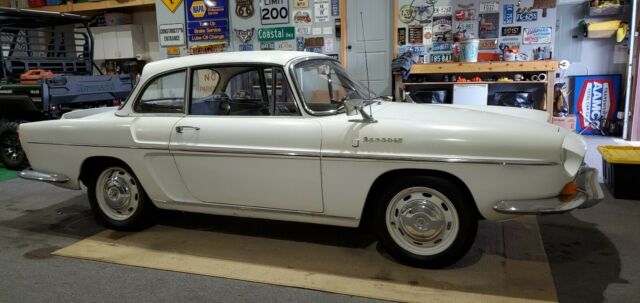 Renault Caravelle 1966 image number 28