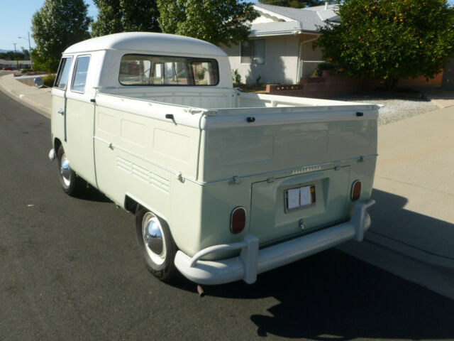 Volkswagen Bus/Vanagon 1966 image number 17