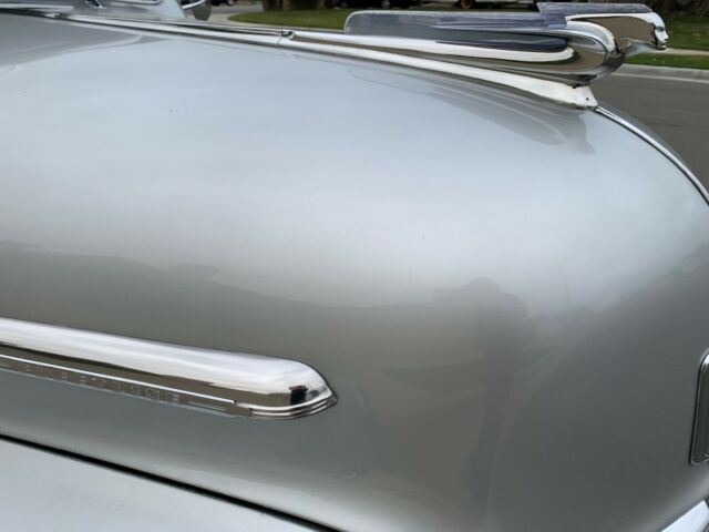Chevrolet Fleetline 1946 image number 10