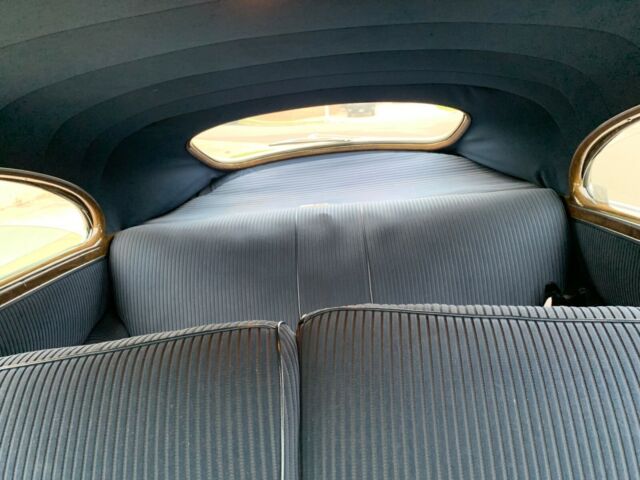 Chevrolet Fleetline 1946 image number 17
