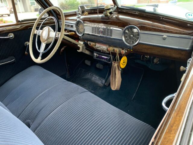 Chevrolet Fleetline 1946 image number 38