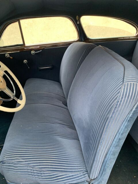 Chevrolet Fleetline 1946 image number 39