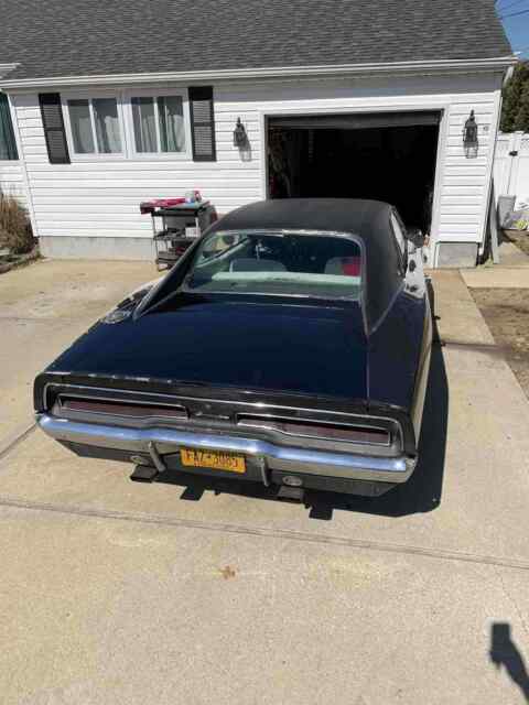 Dodge Charger 1969 image number 23
