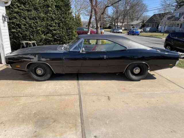 Dodge Charger 1969 image number 4