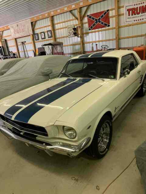 Ford Mustang 1966 image number 2