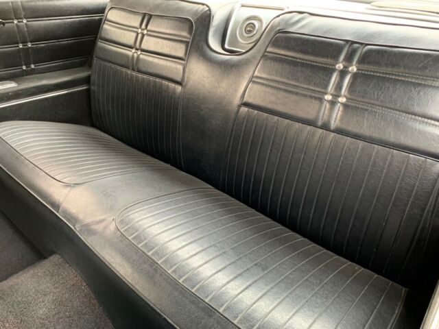 Chevrolet Impala 1963 image number 11