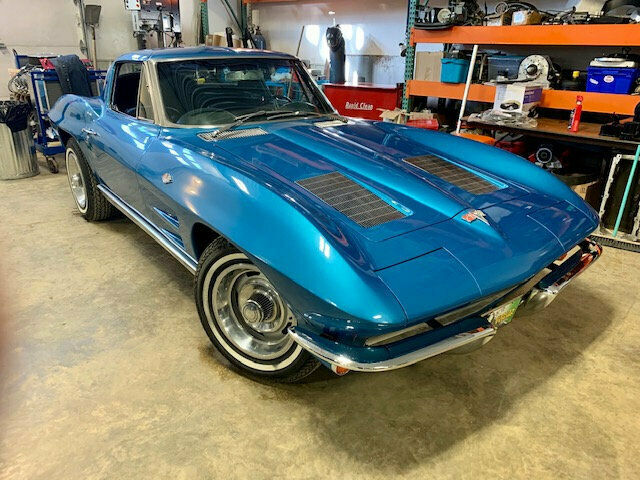 Chevrolet Corvette 1963 image number 0