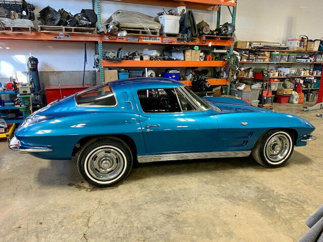 Chevrolet Corvette 1963 image number 20