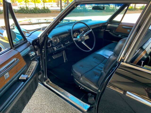 Cadillac Fleetwood 1966 image number 4