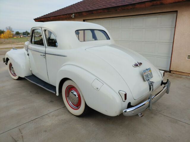 Buick Special 1940 image number 13