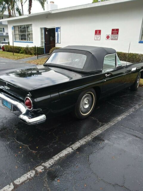 Ford Thunderbird 1957 image number 27
