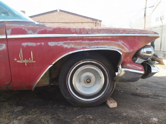 Chrysler Imperial 1961 image number 32