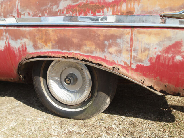 Chrysler Imperial 1961 image number 7