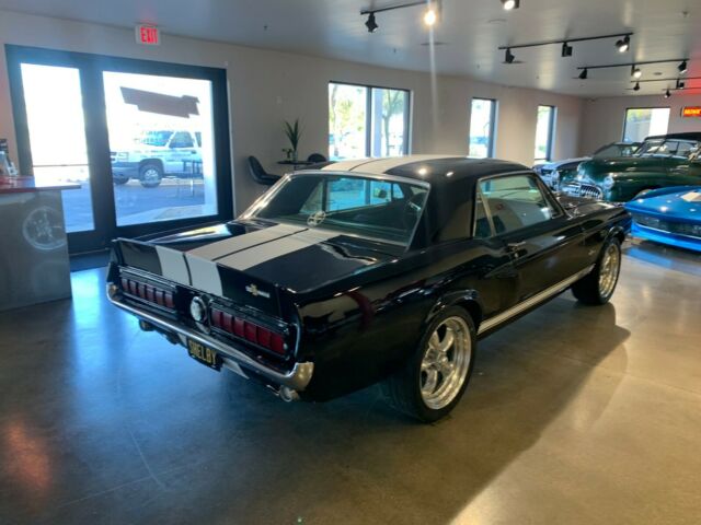 Ford Mustang 1967 image number 11