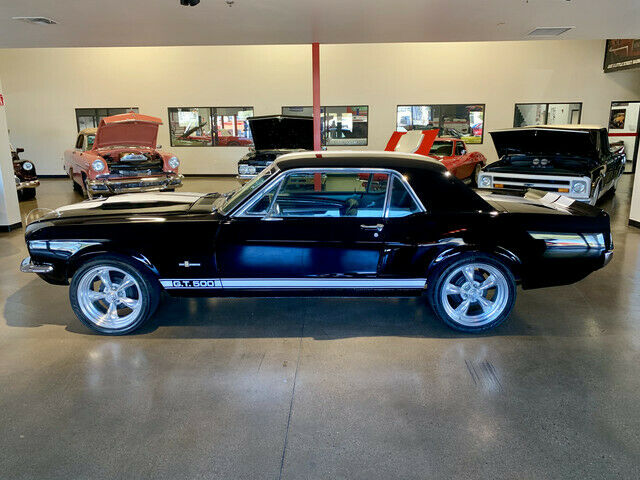 Ford Mustang 1967 image number 25