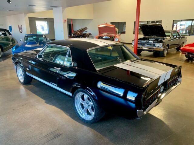 Ford Mustang 1967 image number 27