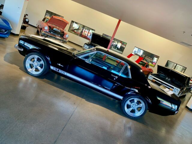 Ford Mustang 1967 image number 31