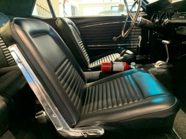 Ford Mustang 1967 image number 41