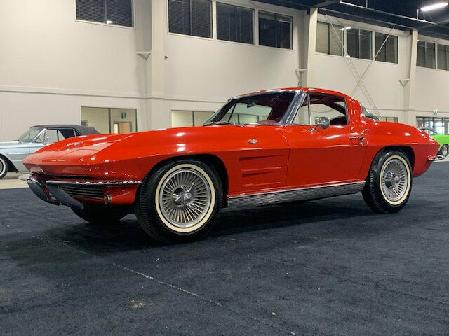 Chevrolet Corvette 1963 image number 10