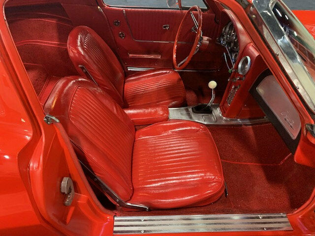 Chevrolet Corvette 1963 image number 18