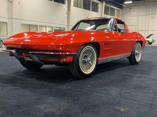 Chevrolet Corvette 1963 image number 23