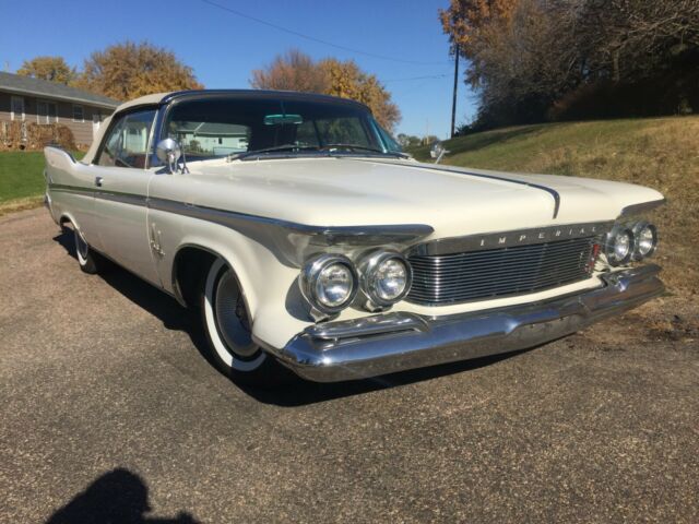 Chrysler Imperial 1961 image number 34