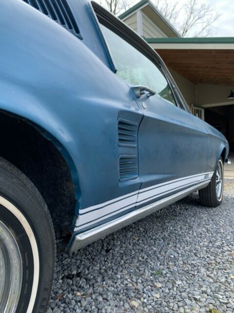 Ford Mustang 1967 image number 11