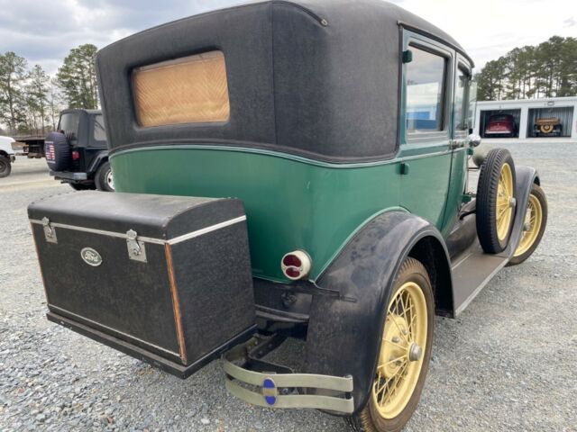 Ford Model A 1930 image number 10