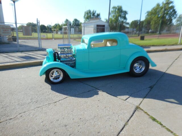 Chevrolet Chevy 1935 image number 0