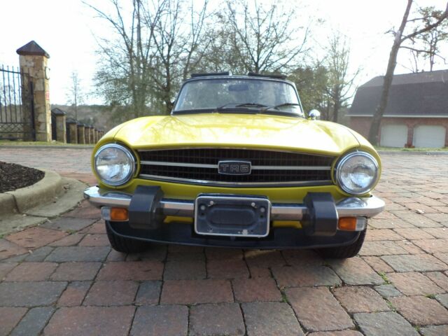 Triumph TR-6 1975 image number 15