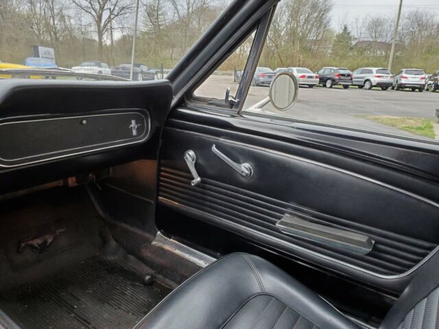 Ford Mustang 1966 image number 12