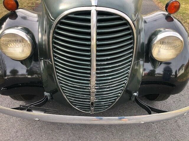 Ford Panel Delivery Truck 1939 image number 12