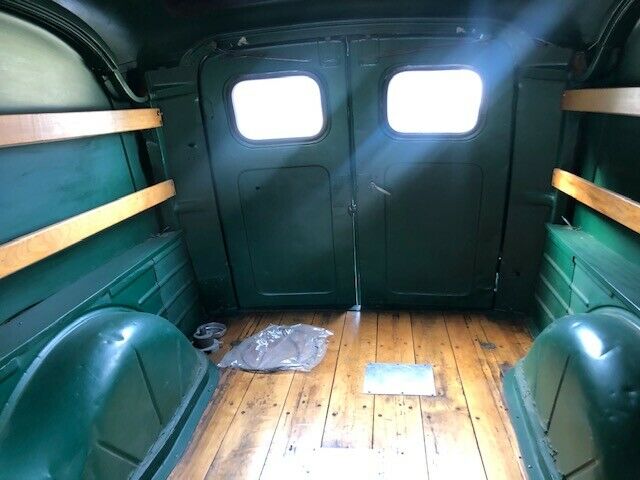 Ford Panel Delivery Truck 1939 image number 39