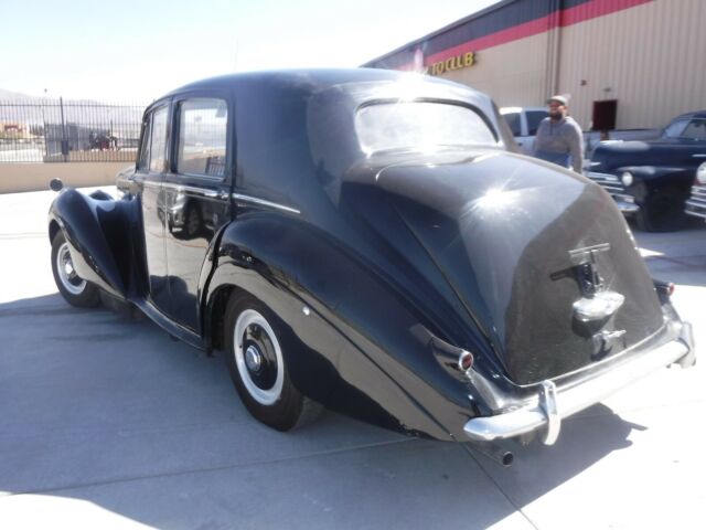 Bentley R Type 1954 image number 5