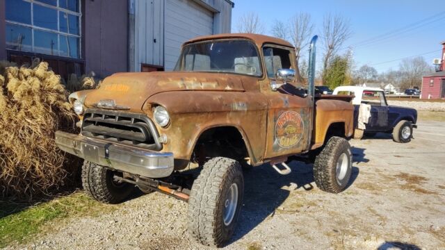 Chevrolet Pickup 1957 image number 8