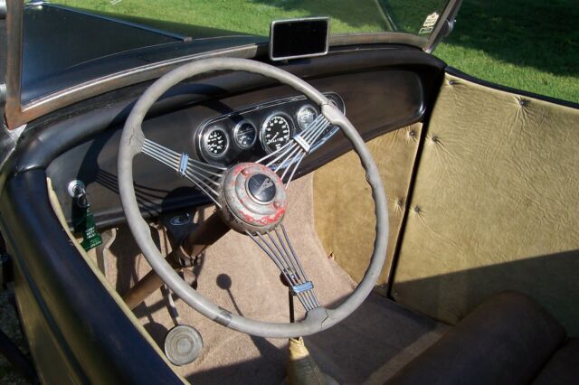 Ford Model B 1932 image number 7