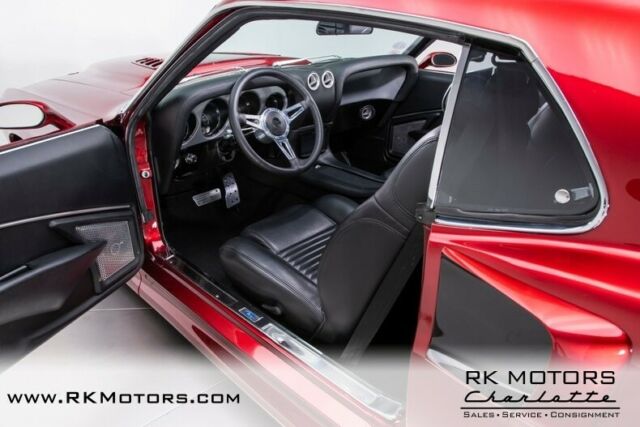 Ford Mustang 1969 image number 2