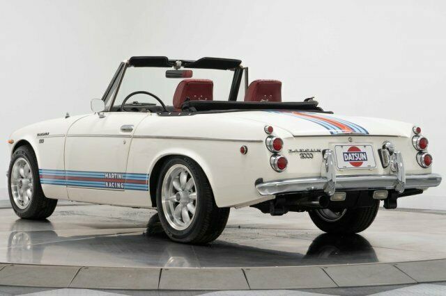 Datsun 2000 1969 image number 5
