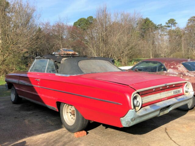 Ford Galaxie 1964 image number 28