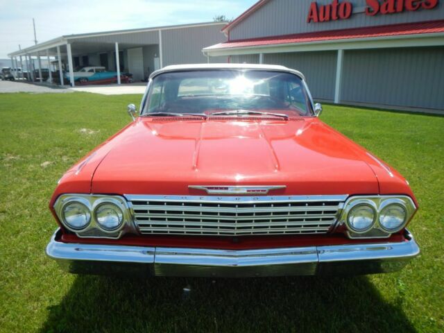 Chevrolet Impala 1962 image number 1