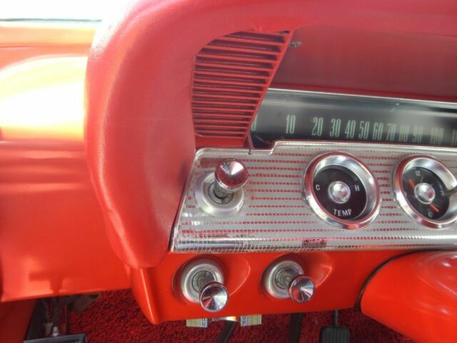 Chevrolet Impala 1962 image number 17