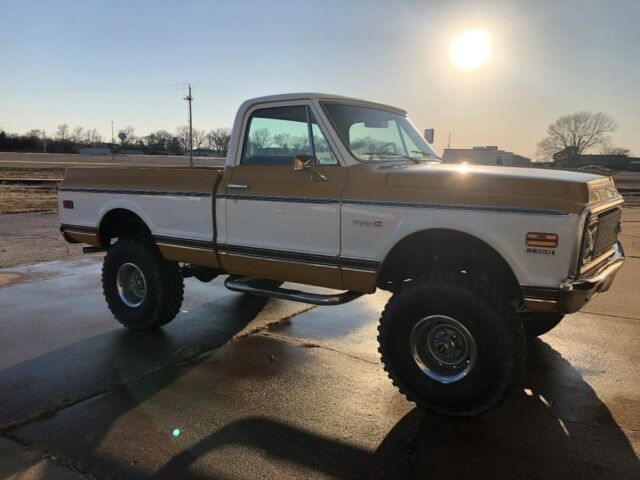 Chevrolet Cheyenne 1971 image number 2